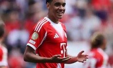 开云体育平台APP-拜仁慕尼黑力擒科隆，赛季表现越发稳健的简单介绍