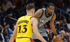 开云体育登录-篮网客场不敌老鹰，遭遇两连败