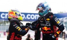 开云下载-威廉姆斯翻盘阿斯顿马丁，汉密尔顿带队取胜的简单介绍