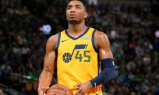 开云体育中国-犹他爵士队力克太阳，取得系列赛优势