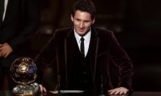 开云体育官网-梅西荣膺金球奖，成为当之无愧的王者