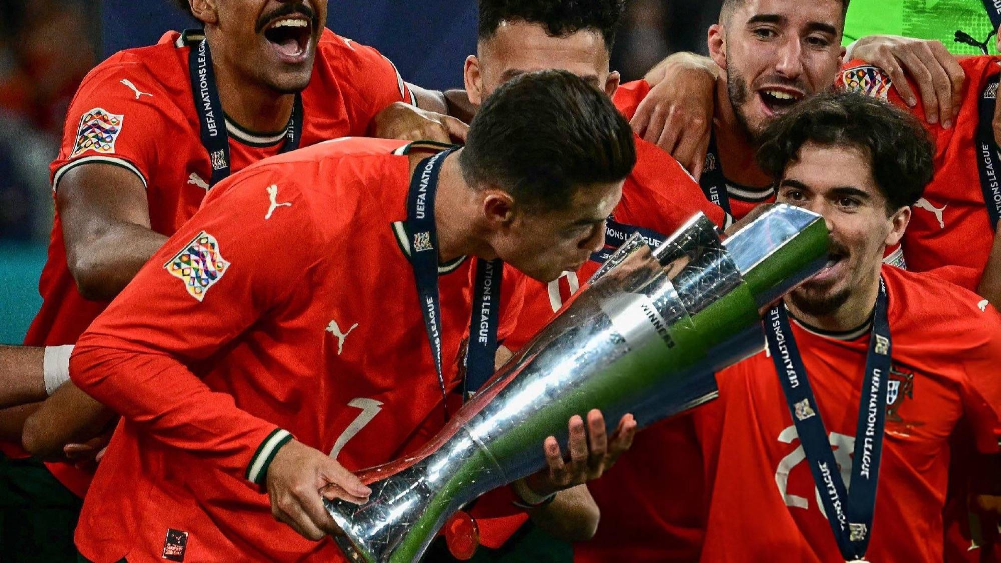 葡萄牙足球：波尔图队联赛保持不败