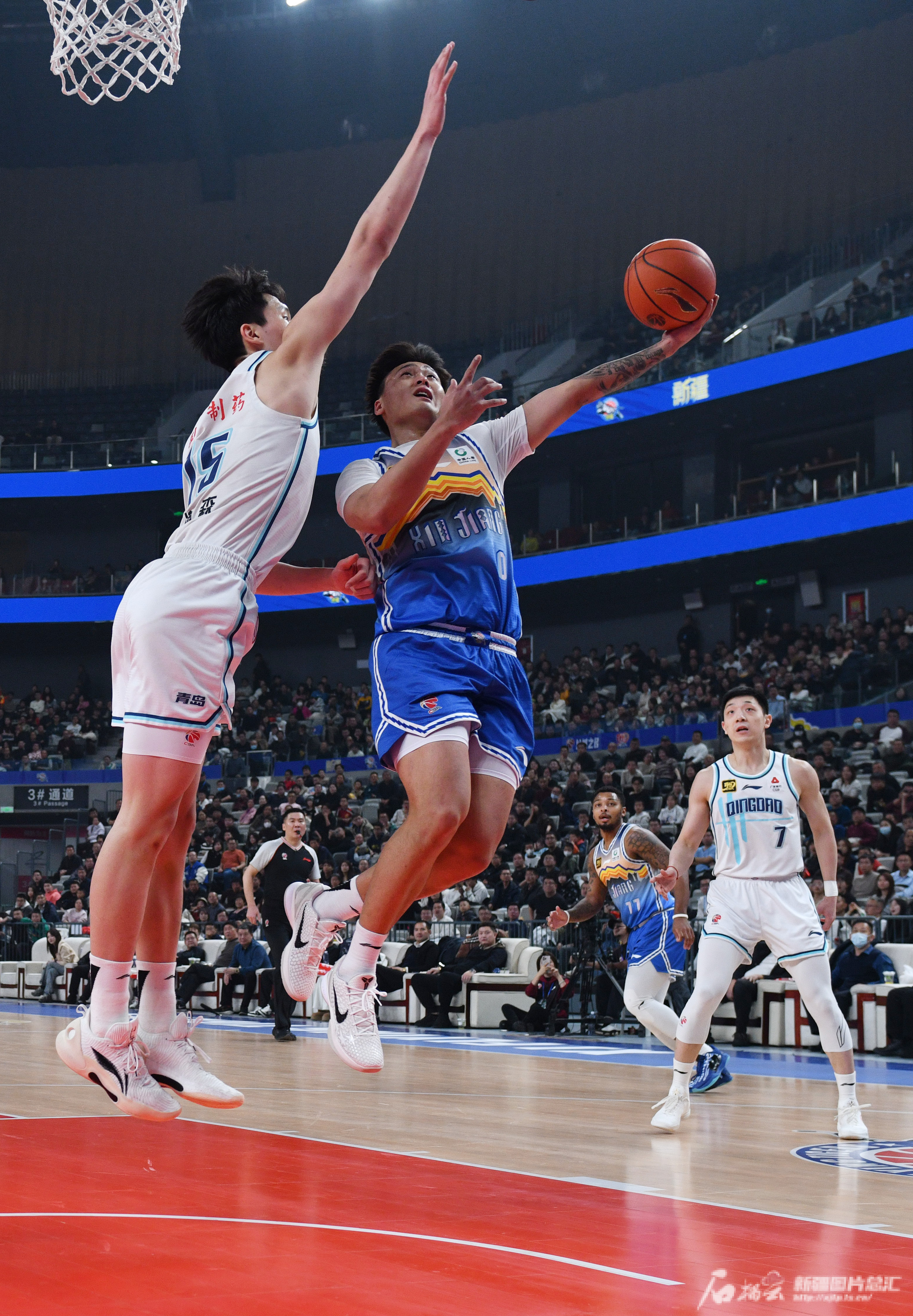 新疆男篮开局遇顺风取得不俗战绩