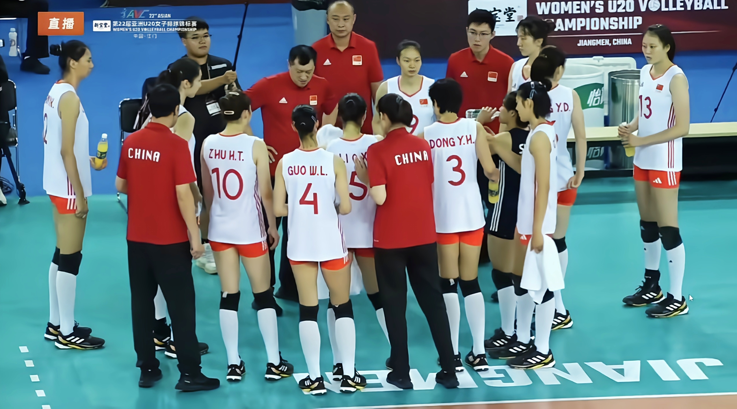 河南主力球员赛前受伤,教练寻找替补方案的简单介绍 河南主力球员赛前受伤,教练寻找替补方案的简单介绍