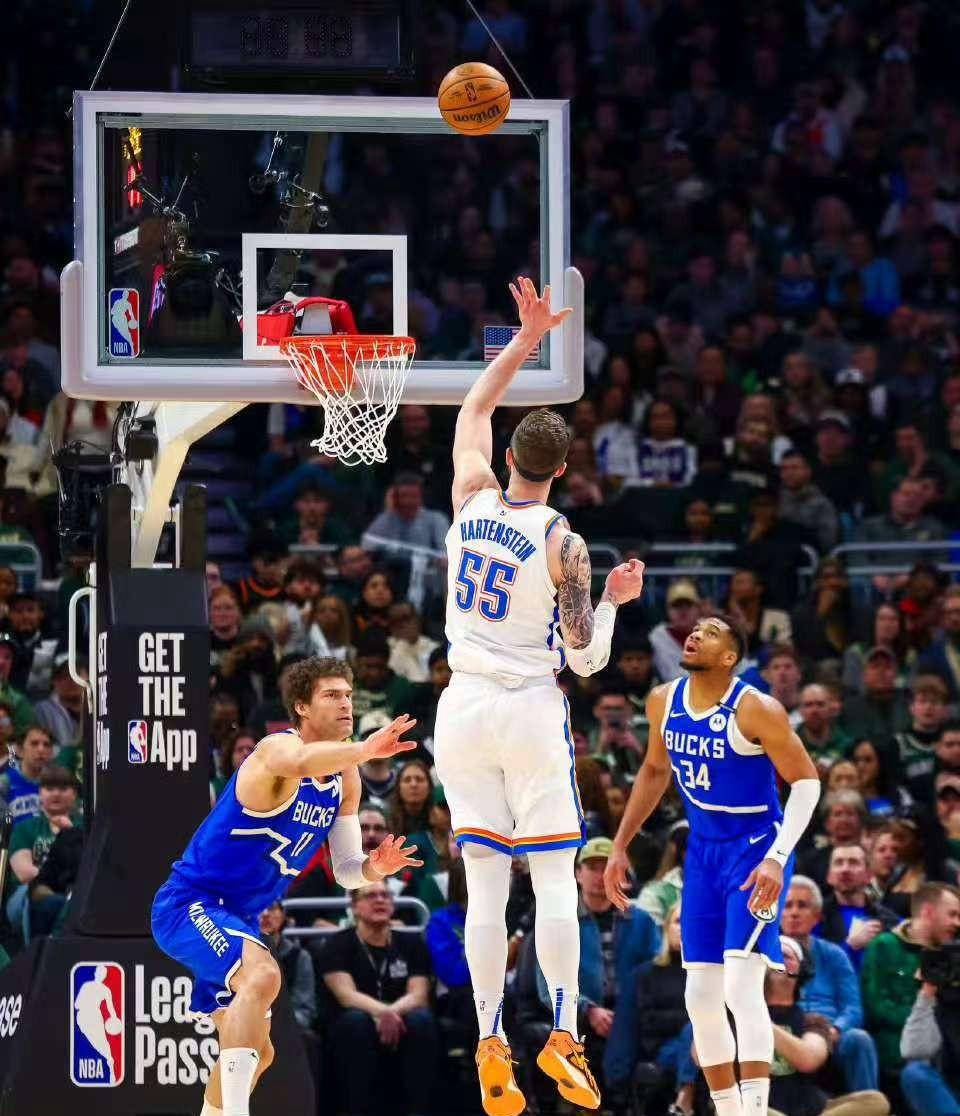 东部强强对话：热火对阵雄鹿