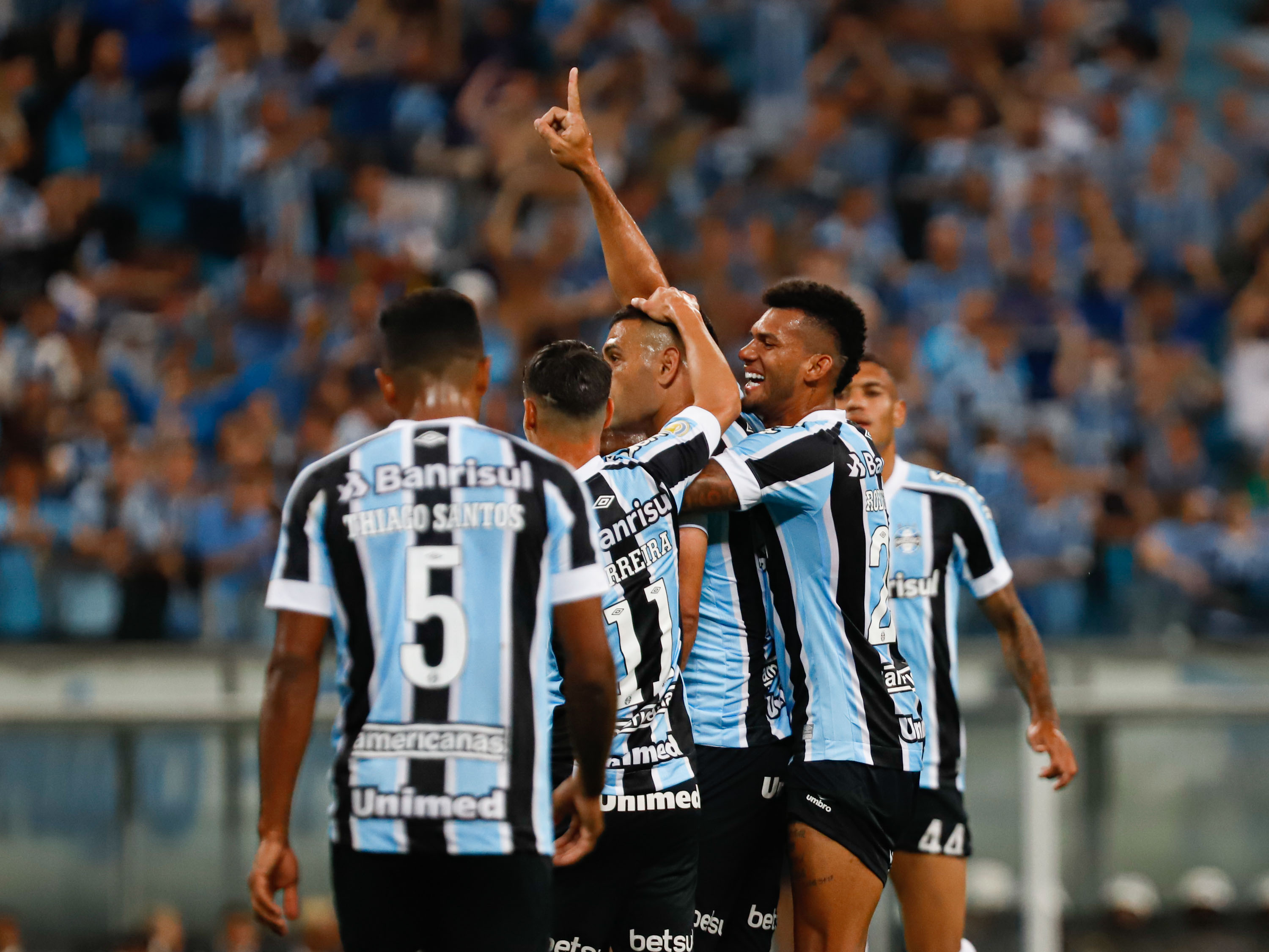 瑞恩特临时抱佛脚,球队或遭降级厄运 瑞恩特临时抱佛脚,球队或遭降级厄运