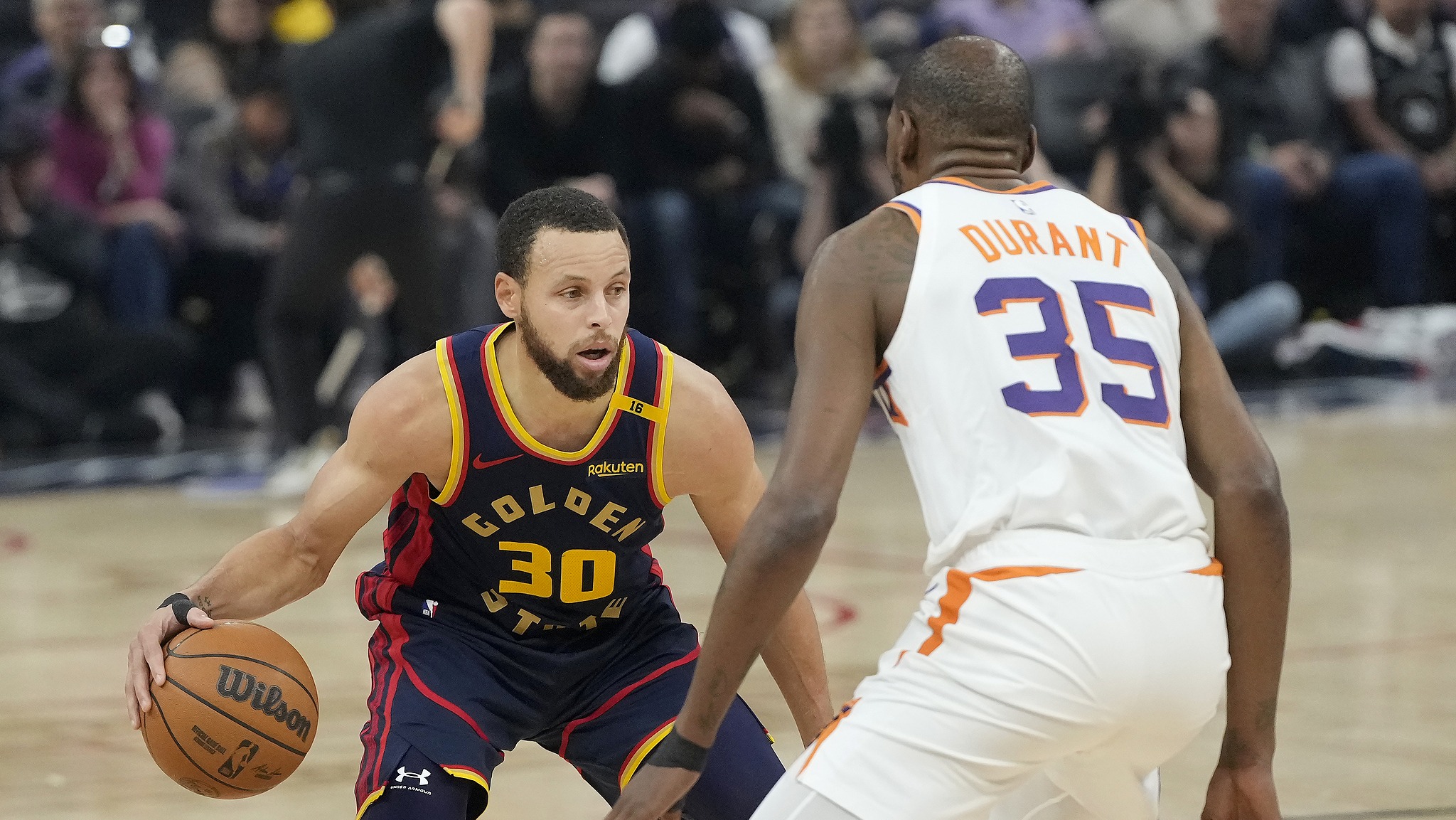 勇士大胜太阳,取得六连胜 勇士大胜太阳,取得六连胜