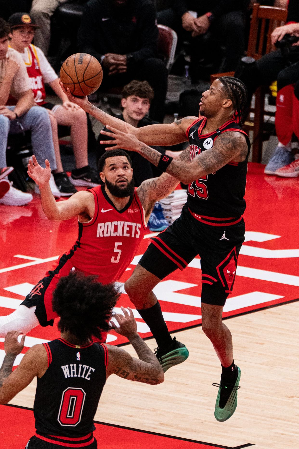 NBA季后赛即将开始,热火vs公牛谁将胜出? NBA季后赛即将开始,热火vs公牛谁将胜出?